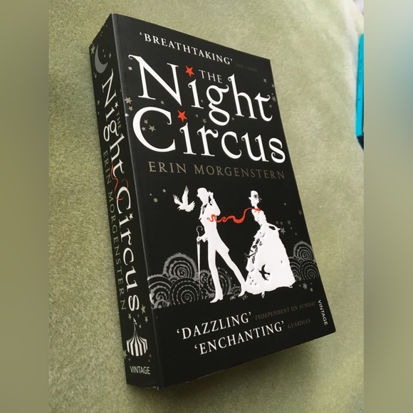 The Night Circus by Erin Morgenstern - Picture 2 of 4